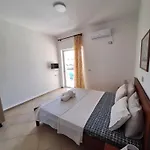 Apollon\'S Apartments