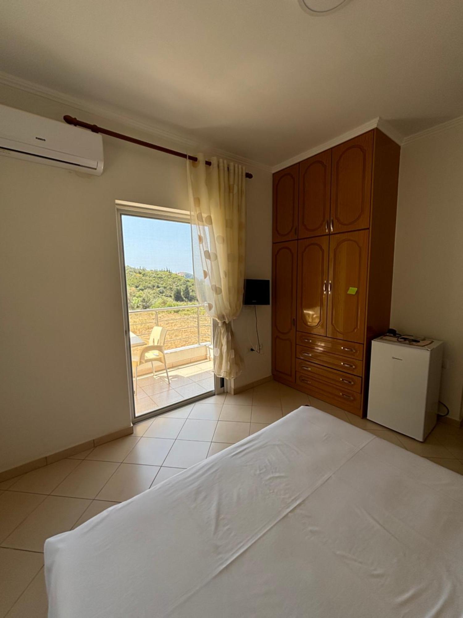 Apartamento Apollon's Himare